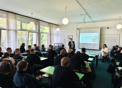 Kadeti Policijske akademije FMUP-a uz BIHAMK-ovu edukaciju jačaju znanja iz sigurnosti u saobraćaju